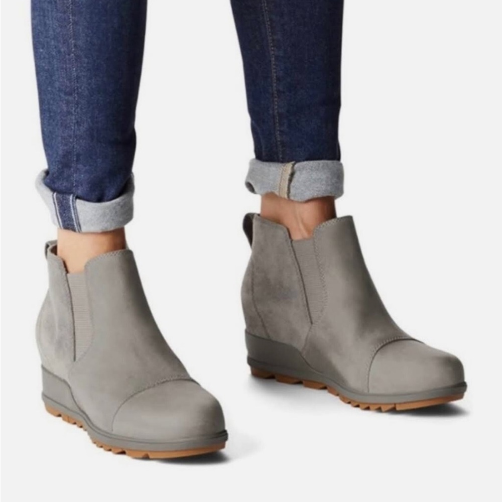 Women's Sorel Evie Pull On Bootie in Quarry Gum II